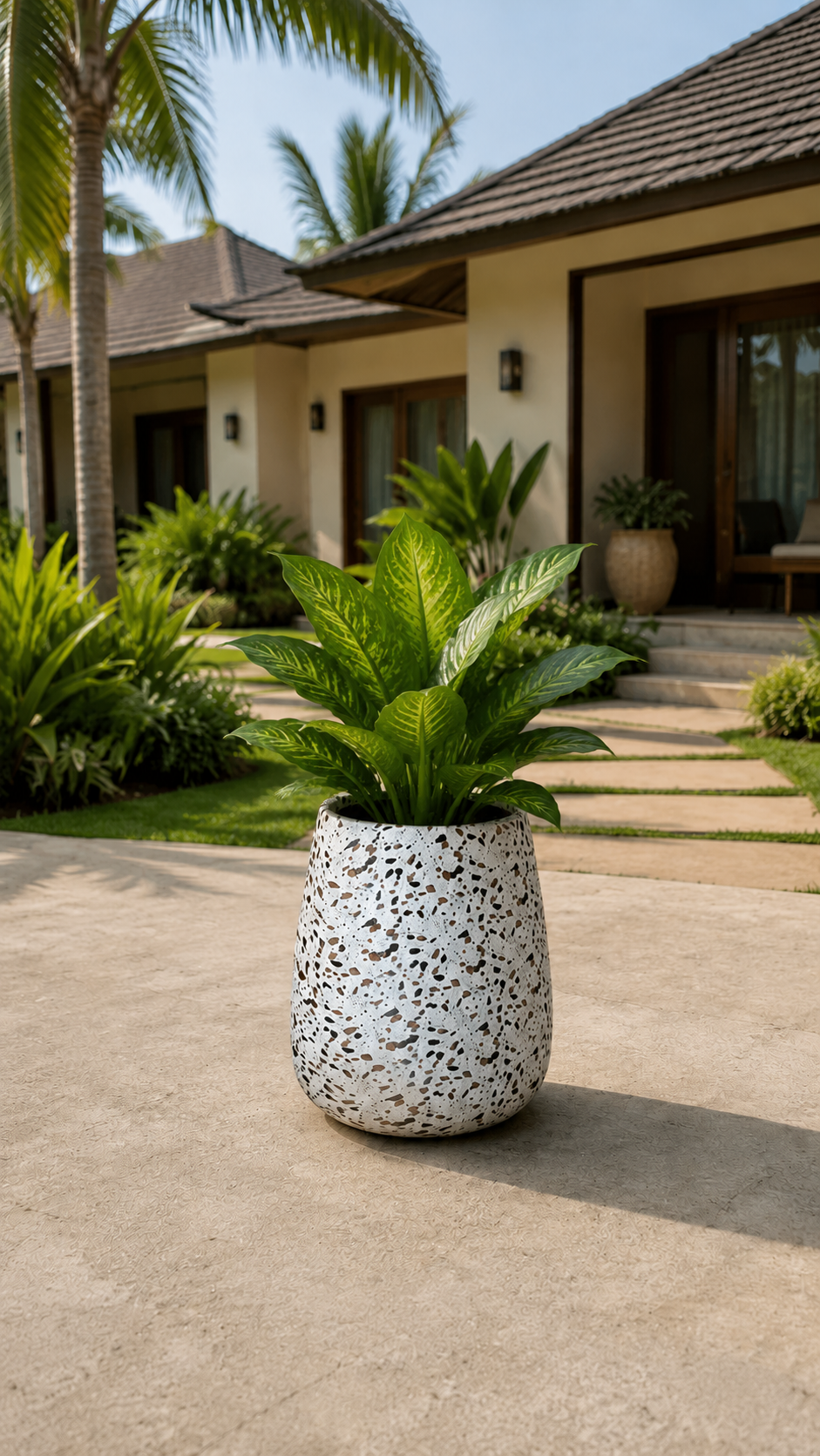 Elite FRP Planter- Small